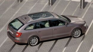 skoda superb