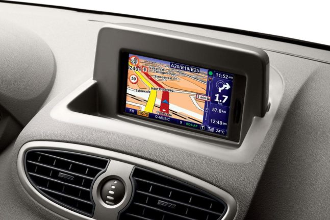 navigacni system tomtom renault