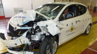 euro_ncap_lancia_ypsilon