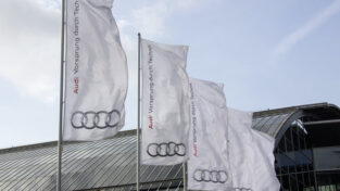 Audi_vlajky