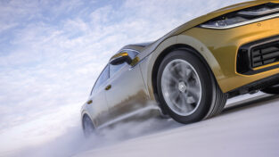 auto, sníh, pneumatiky