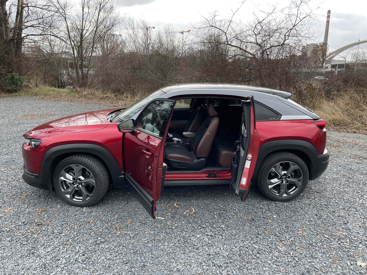 auto, červené, Mazda MX-30