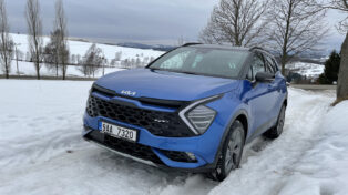 auto, modré, Kia Sportage