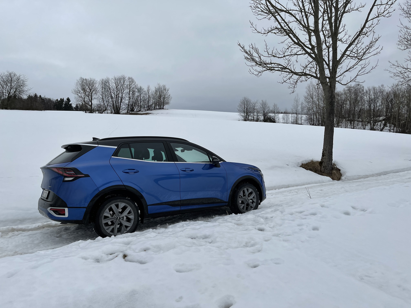 auto, modré, Kia Sportage