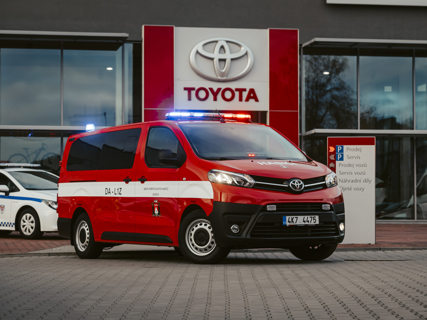 Toyota, auto, hasiči, přestavba