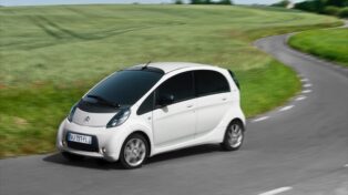auto, bílé, elektromobil, CItroen, C-Zero