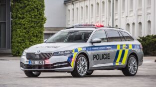 auto, stříbrné, policie, Škoda Superb