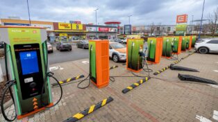 dobíjecí stanice ČEZ