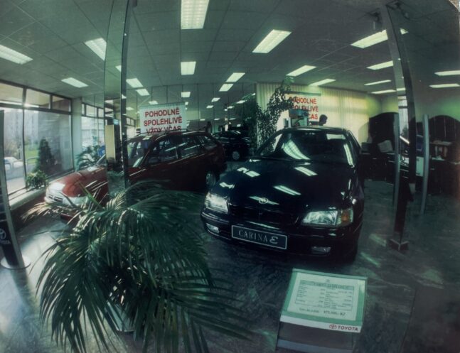 Toyota, 30 let, 1993