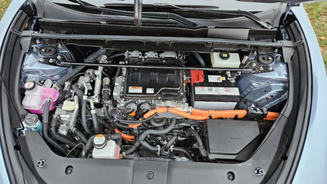 Test Lexus RZ, motor