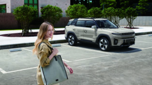 SsangYong Torres EVX