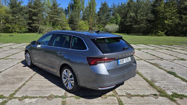 Test Škoda Octavia Combi 1.5 mHEV