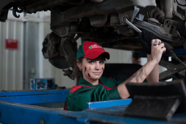 auto servis dovolená pixabay
