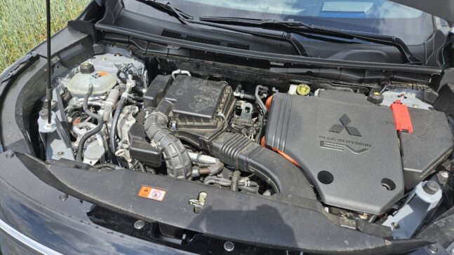 test mitsubishi outlander