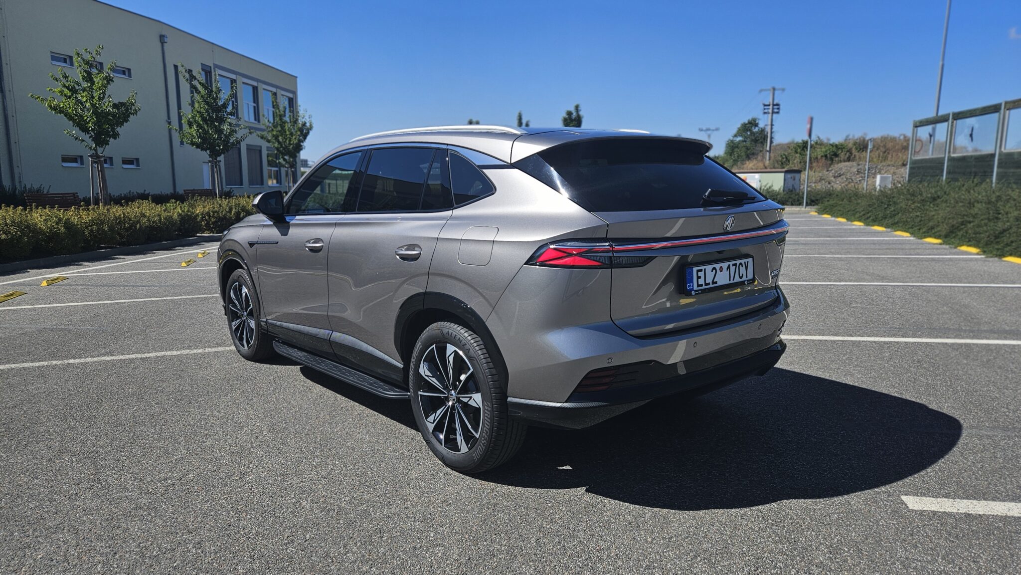 GAFAT MG HS/EHS EV/HS Plug-in Hybrid 2018-2023 Antirutsch Gummimatten Mittelkonsole Aufbewahrungsbox Türnahtmatten (Rot