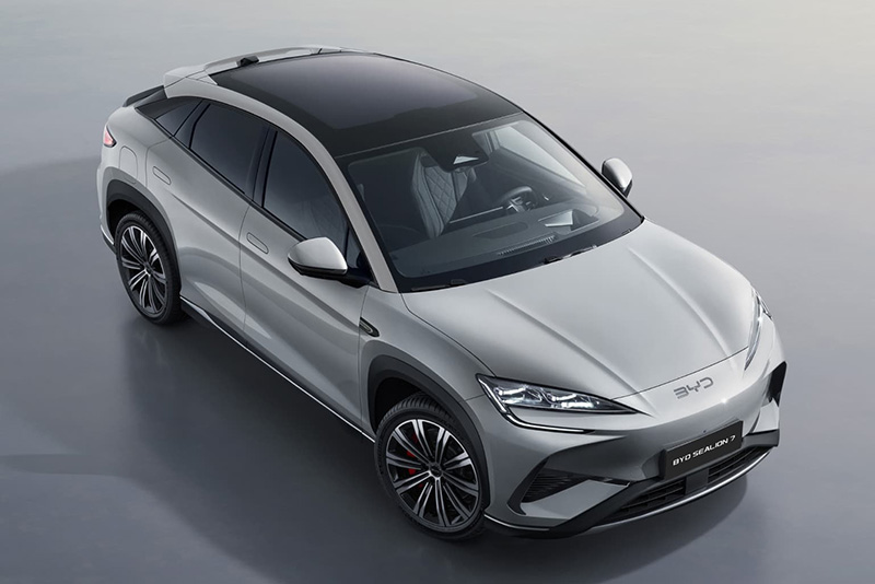 BYD Sealion 7