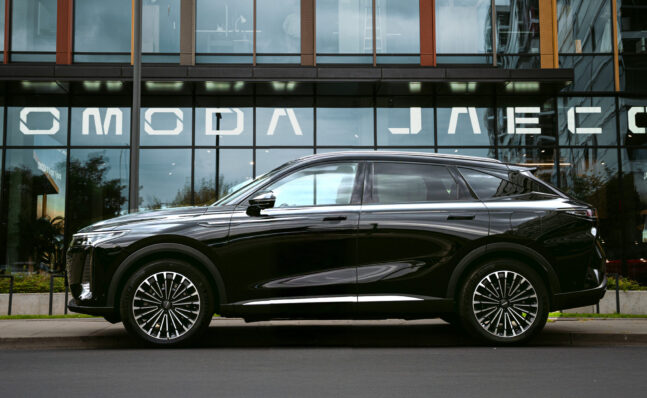 Omoda 9