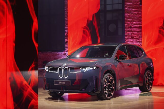 BMW ix3