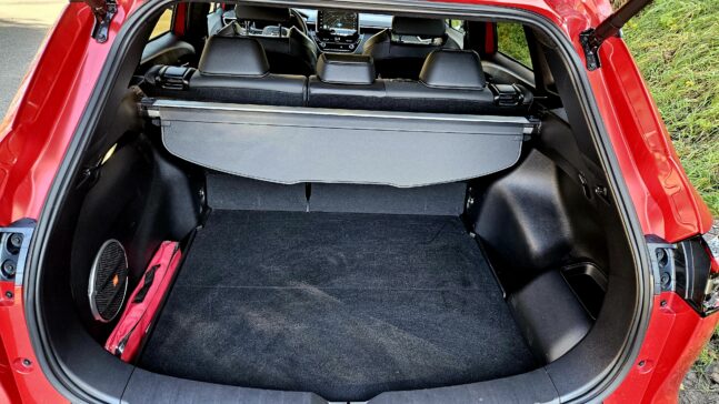 test toyota corolla cross